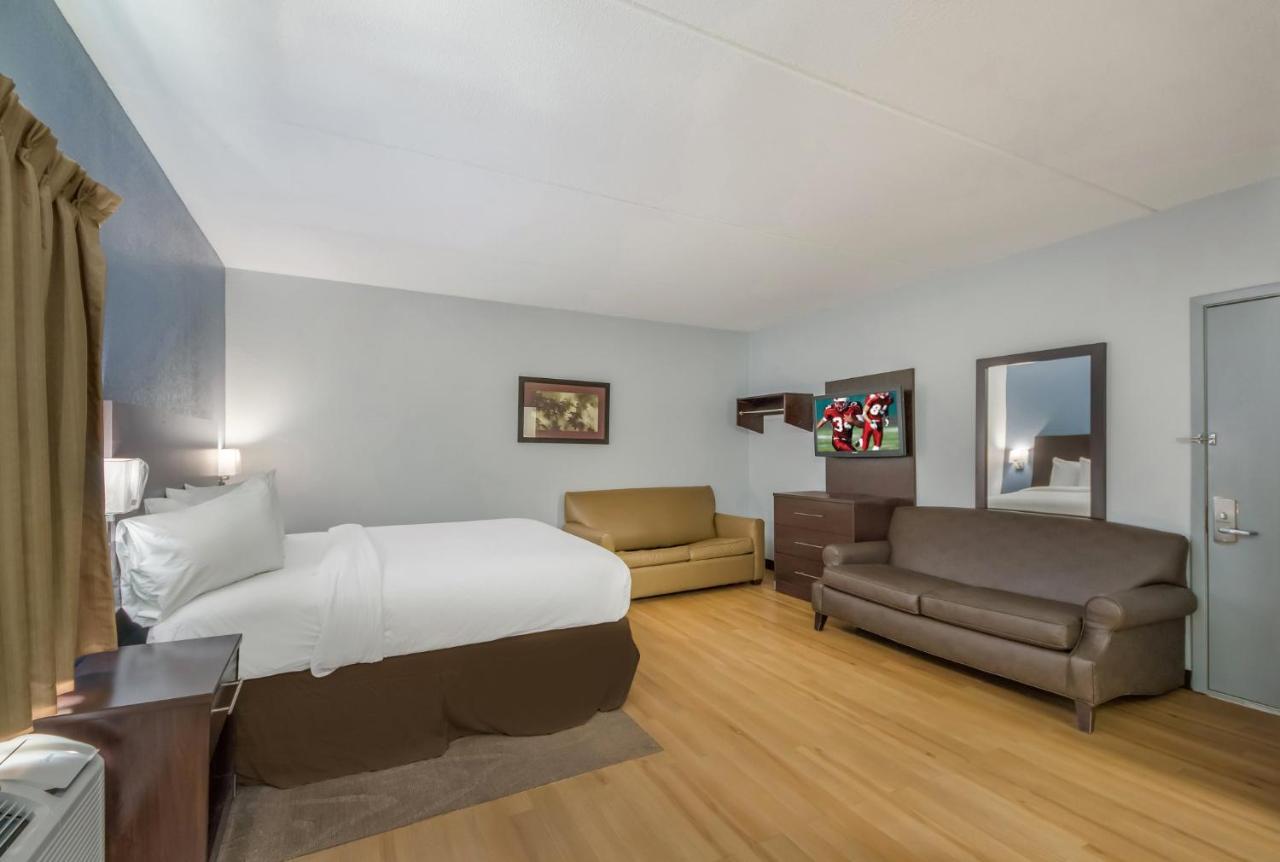 Hometowne Studios By Red Roof San Antonio - Seaworld Northwest Ngoại thất bức ảnh