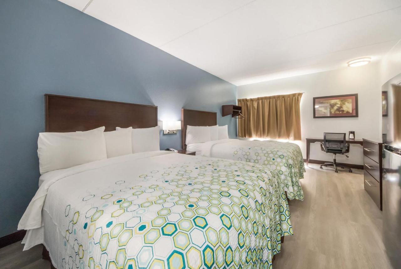 Hometowne Studios By Red Roof San Antonio - Seaworld Northwest Ngoại thất bức ảnh
